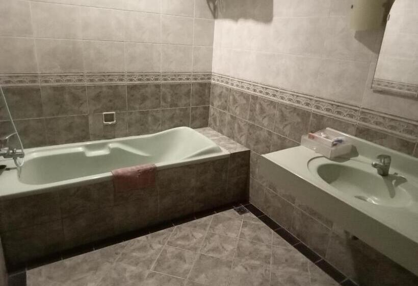 غرفة ديلوكس, Resort Prima Cipayung