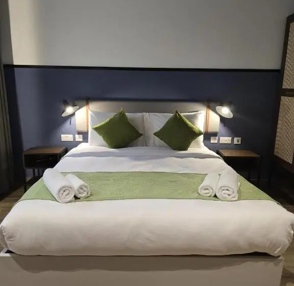 اتاق استاندارد برای معلولان, South32