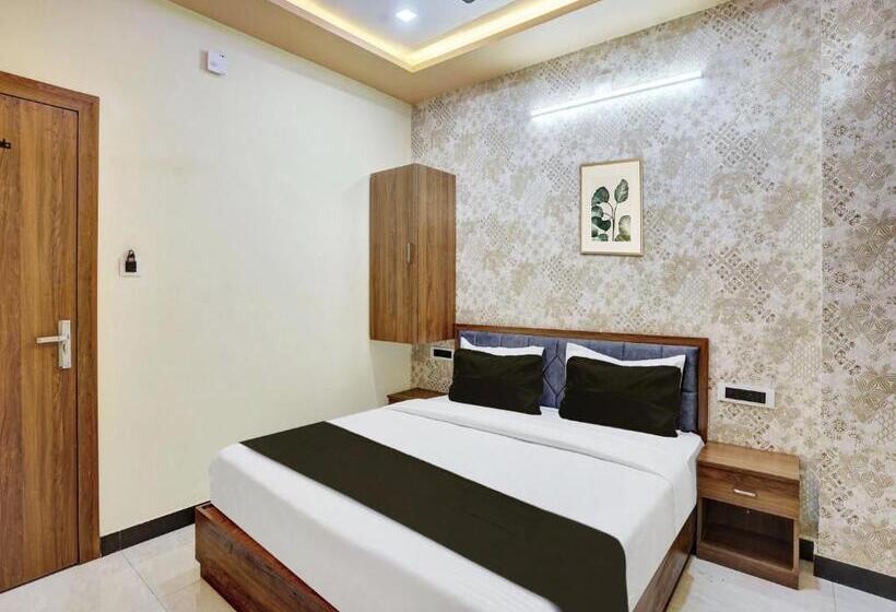 Трехместный Номер Классика, Hotel O Abd Hotel & Restro