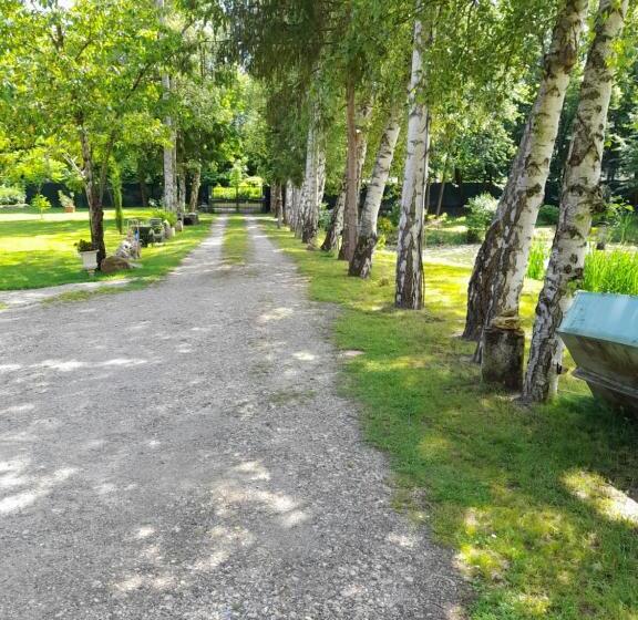 Номер Стандарт Вид на Сад, Gite Au Reflet D Auvers
