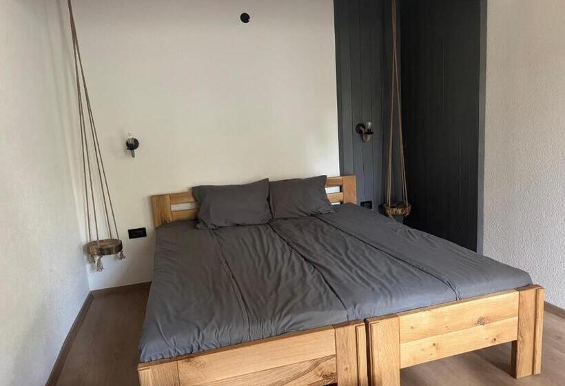 اتاق لوکس با بالکن, Vila Aspen Mountain View Apartments