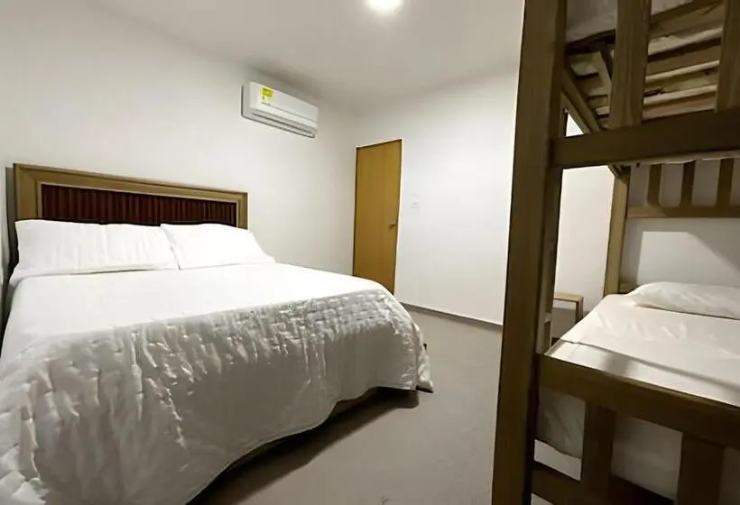 スタンダードルーム, Gl Hostal Habitacion Familiar