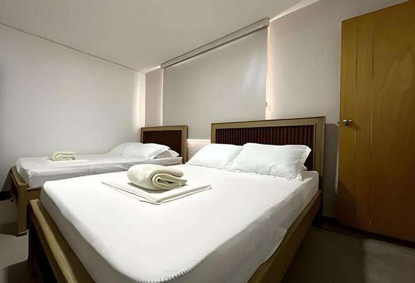 غرفة قياسية رباعية, Gl Hostal Habitacion Familiar