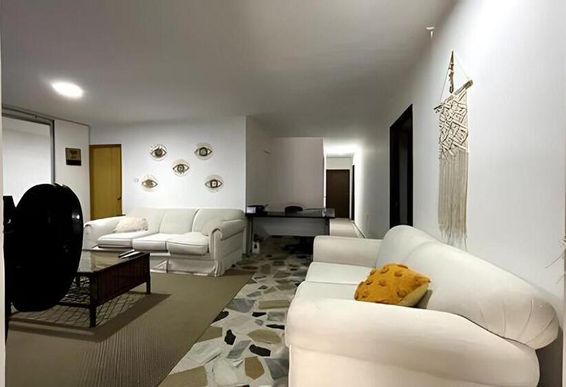 إستوديو ديلوكس, Gl Hostal Habitacion Familiar