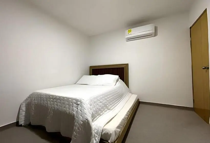 ファミリールーム, Gl Hostal Habitacion Familiar