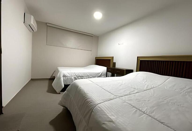 غرفة قياسية رباعية, Gl Hostal Habitacion Familiar