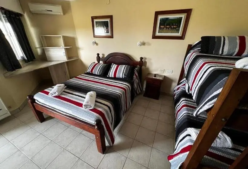 スタンダード4人部屋, Hostería Copahue