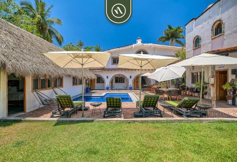 스위트, Bed And Breakfast Dormitory Room With Pool Nuevo Vallarta