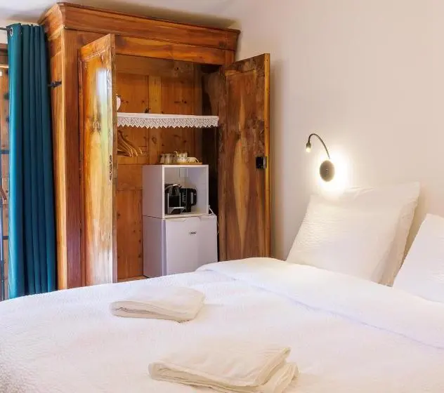 テラス付スイート, Moulin De Retord, Côté étang   Chambres D Hôtes