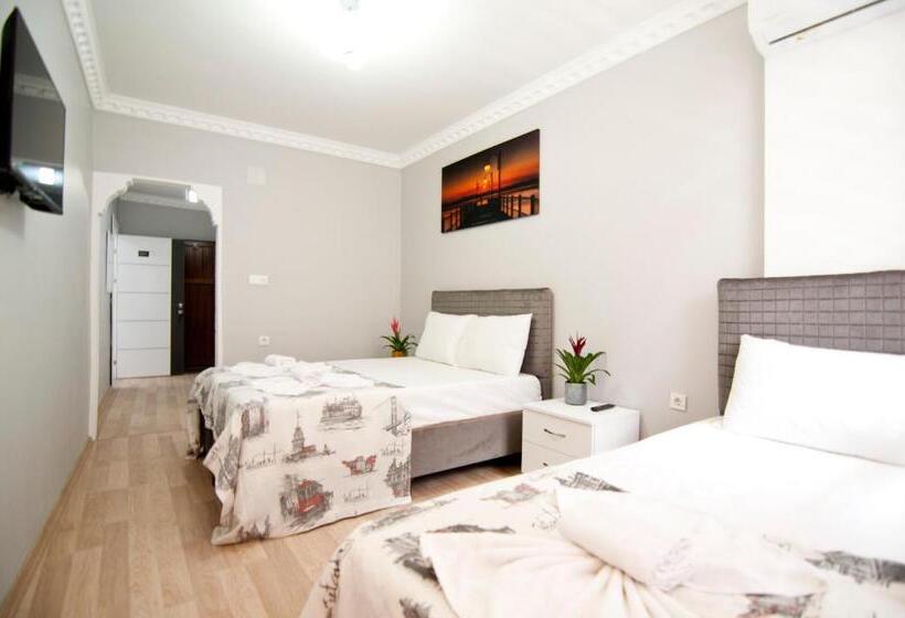 اتاق استاندارد سه نفره, Terrace İnci
