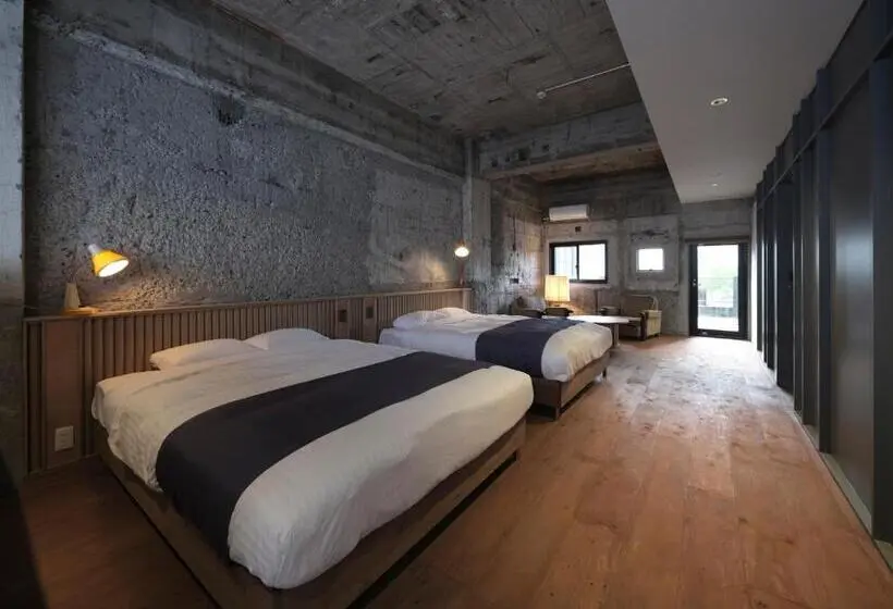 マウンテンビュースイート, Arcade