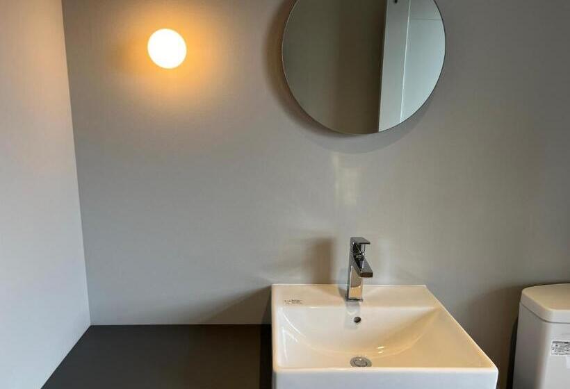 스탠다드 룸, Arcade