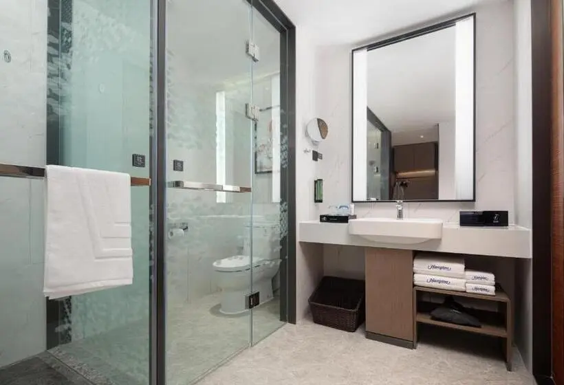 اتاق لوکس, Hilton By Hampton Chengdu North Railway Station