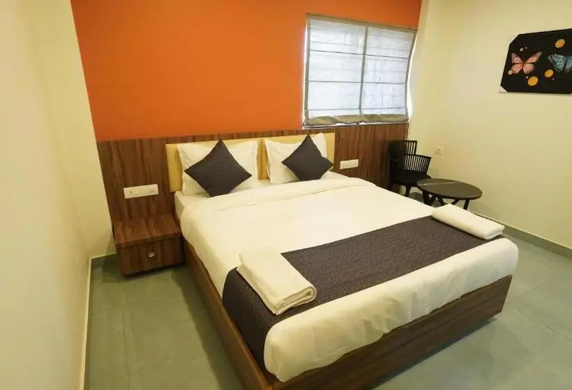 デラックスルーム, Hive Inn   Kozhikode
