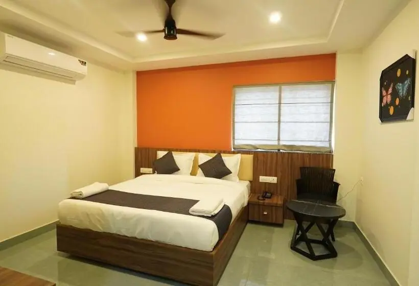 デラックスルーム, Hive Inn   Kozhikode