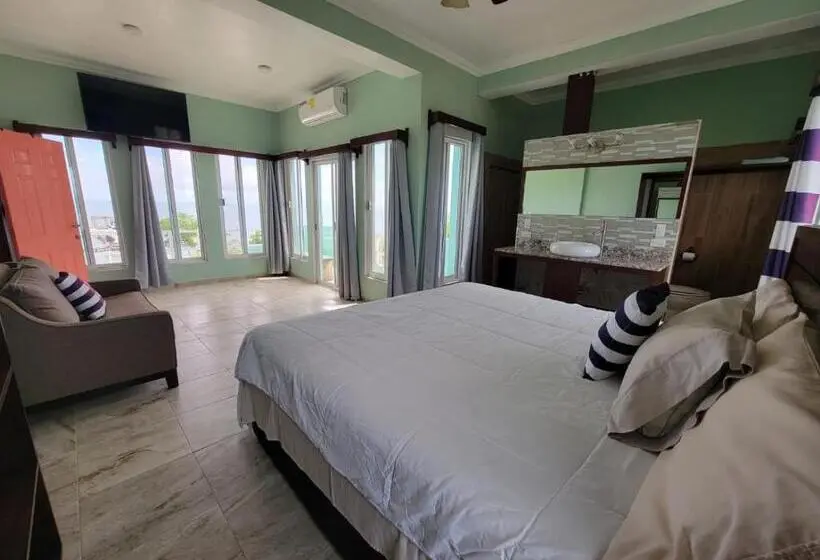 خانه 4 خوابه, Island Magic Villas