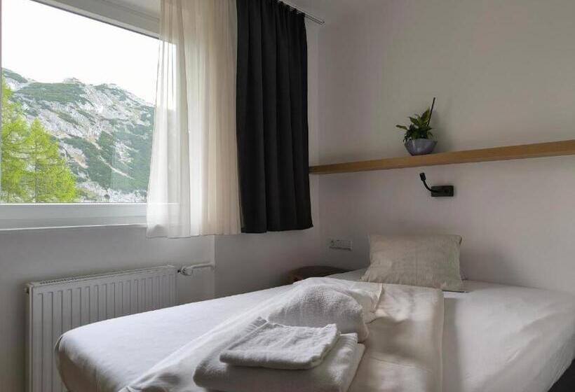 חדר סטנדרט יחיד, Reischl,s Sport Und Wander