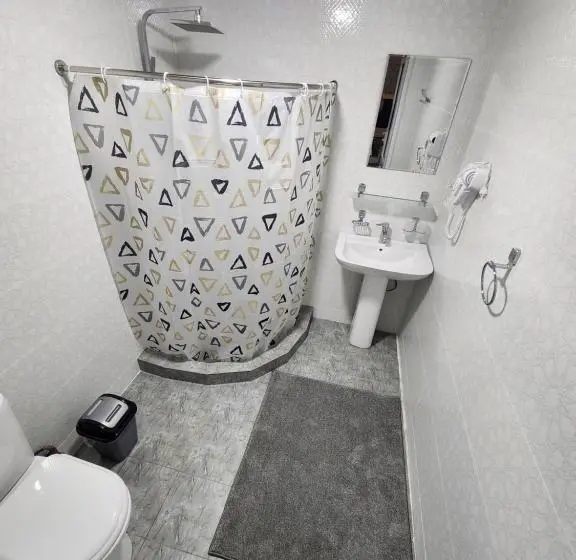 اتاق استاندارد سه نفره, Room4you