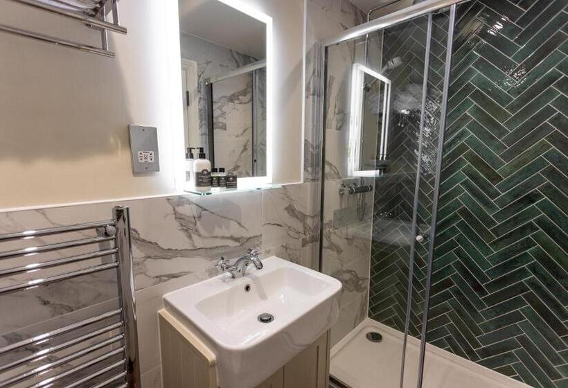 חדר סטנדרט, The Town Crier, Tenby