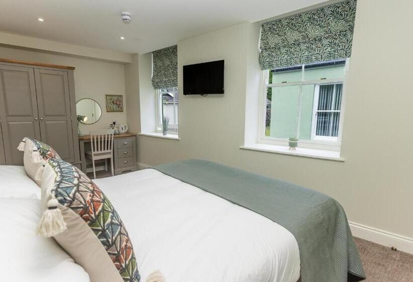 חדר דחוקס עם מיטת קינג, The Town Crier, Tenby