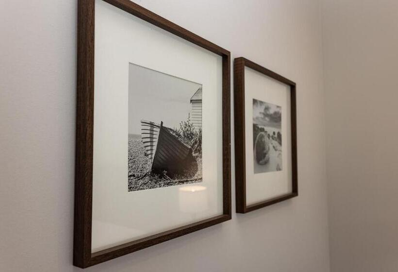 חדר סטנדרט עם מיטת קינג, The Town Crier, Tenby