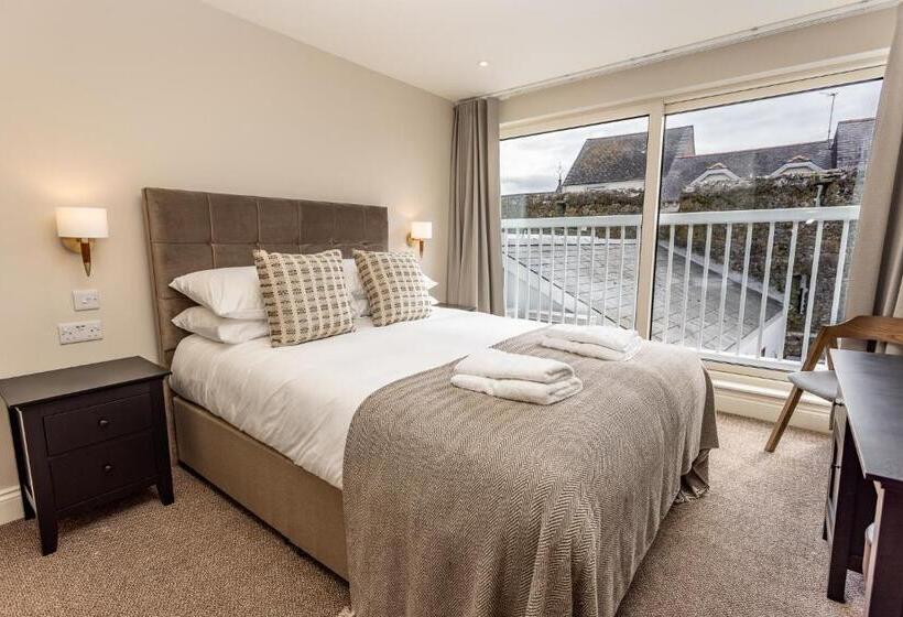 חדר סטנדרט עם מיטת קינג, The Town Crier, Tenby