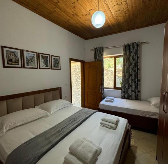 스탠다드 트리플 룸, Meroli Guesthouse