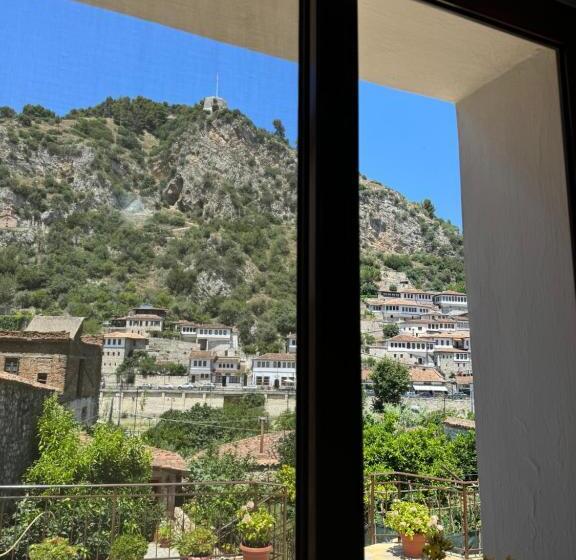 스탠다드 트리플 룸, Meroli Guesthouse