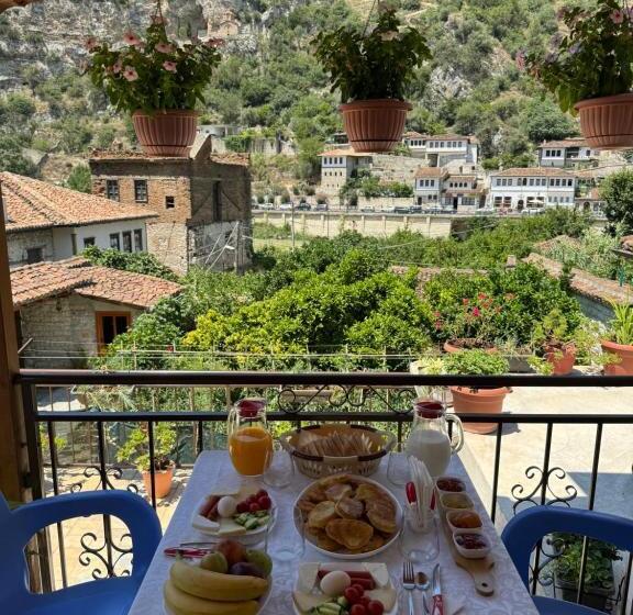 スタンダード４人部屋, Meroli Guesthouse