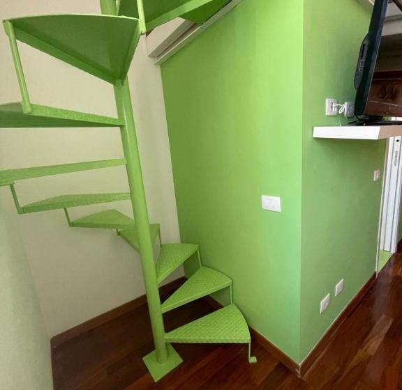 اتاق استاندارد با چشمانداز باغ, Palazzo Podestà