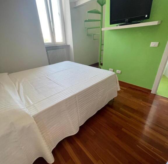 اتاق استاندارد با چشمانداز باغ, Palazzo Podestà