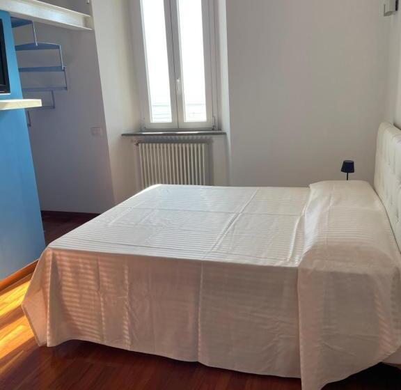 اتاق استاندارد با چشمانداز دریا, Palazzo Podestà