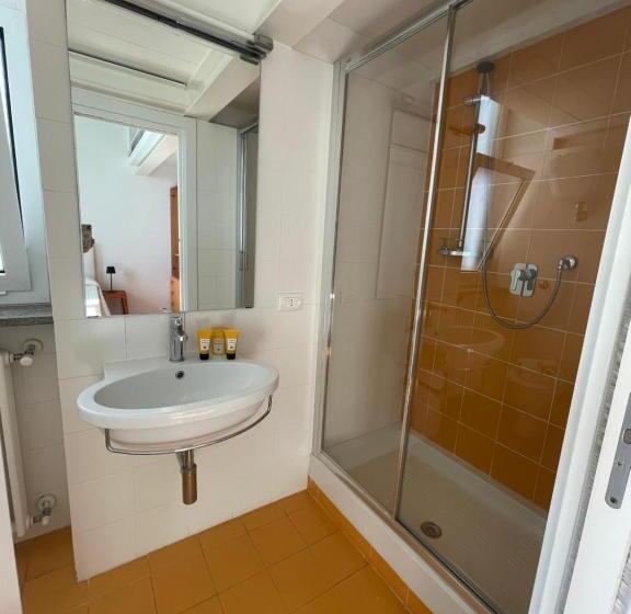 Triple Room Sea View, Palazzo Podestà