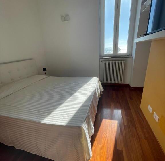 Triple Room Sea View, Palazzo Podestà