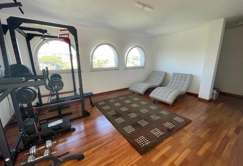 اتاق کلاس بیزنس, Palazzo Podestà