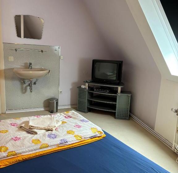 Номер Стандарт Индивидуальный Совместная Ванная, Pension Nentershaus