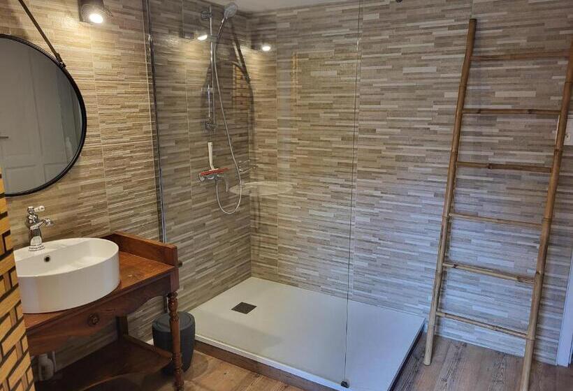 Трехместный Номер Комфорт, La Cale De La Clauderie