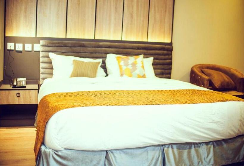 اتاق استاندارد, Gold Ice