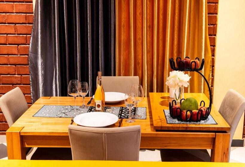 Апартаменты 1 Спальня Нижний Этаж, Home Sweet Home Cococodji