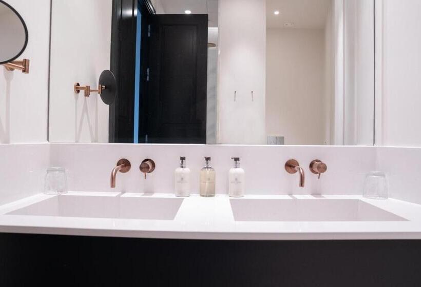 带阳台的豪华间, Sidonia