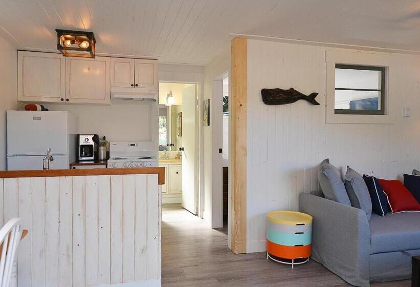 豪华海景房, John Henry S Marina And Resort