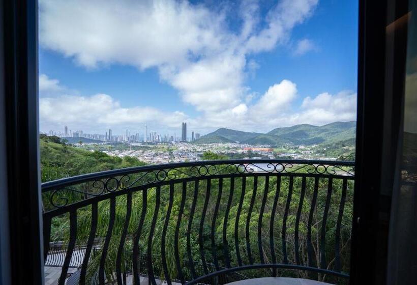 سوئیت پرزیدنت, Morada Pedra Branca Boutique