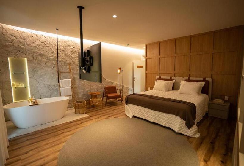 Deluxe Suite King Bed, Morada Pedra Branca Boutique