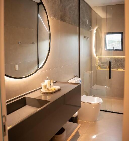 Deluxe Suite King Bed, Morada Pedra Branca Boutique