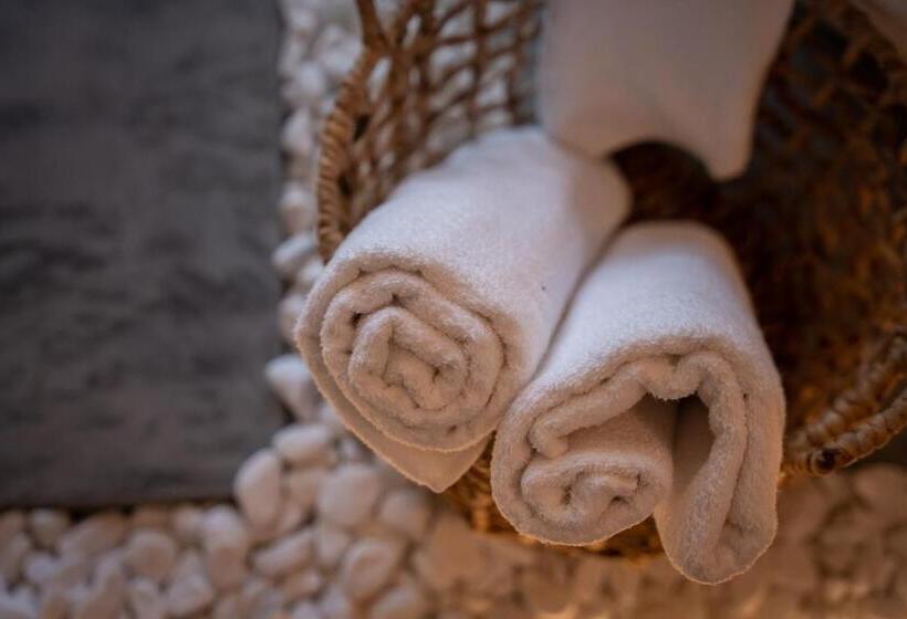 سوییت سوپریور, Morada Pedra Branca Boutique