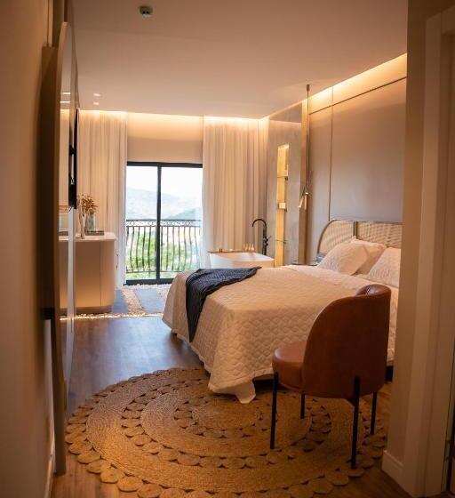 سوییت سوپریور, Morada Pedra Branca Boutique