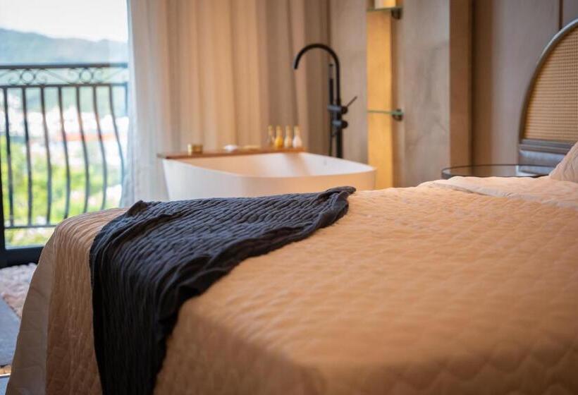 سوییت سوپریور, Morada Pedra Branca Boutique