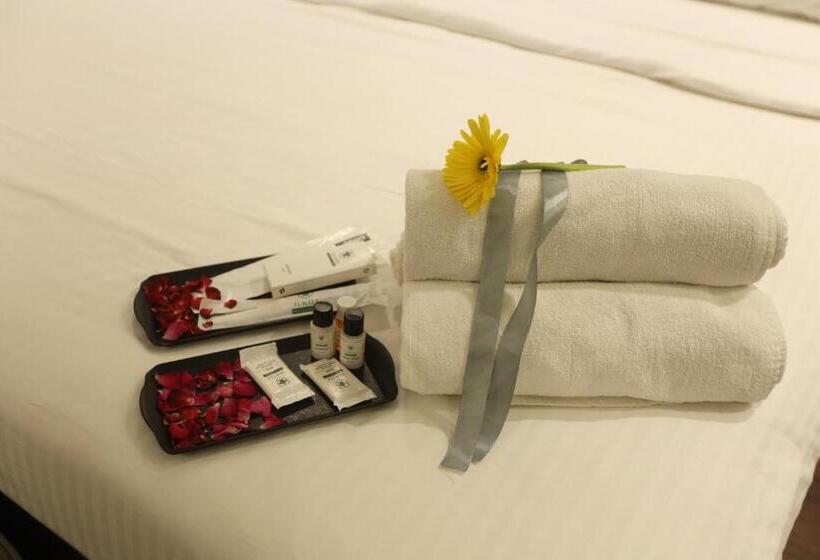 패밀리 스위트, Kasa De Tortoise Hotel By Umrb Andheri Sport Complex