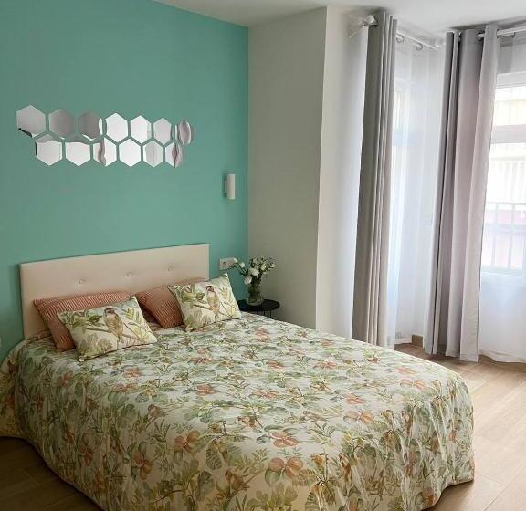 اتاق استاندارد, Pensión Alicante Bergez