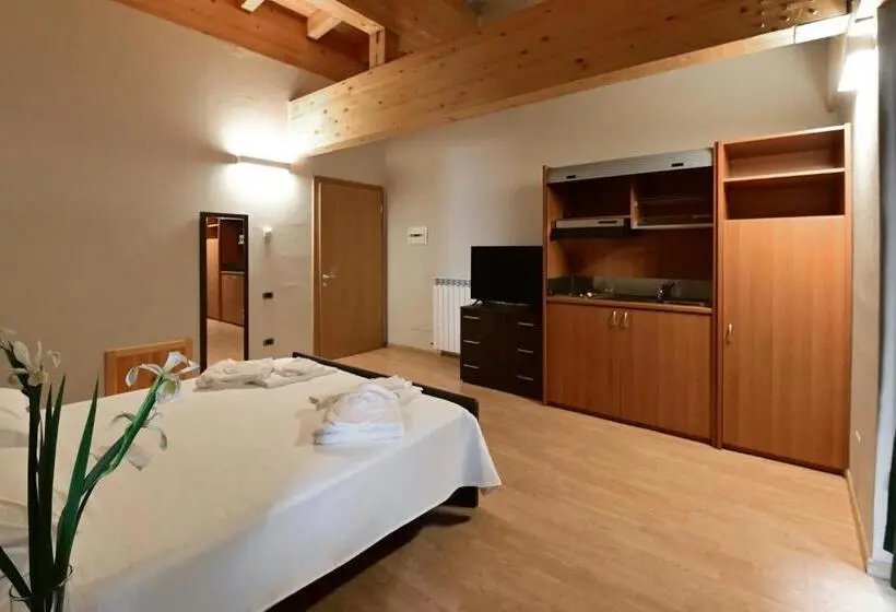 スタンダード4人部屋, Baita Solaria